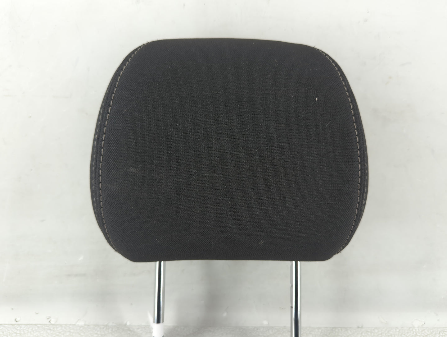2012-2013 Kia Soul Headrest Head Rest Front Driver Passenger Seat Black - Oemusedautoparts1.com