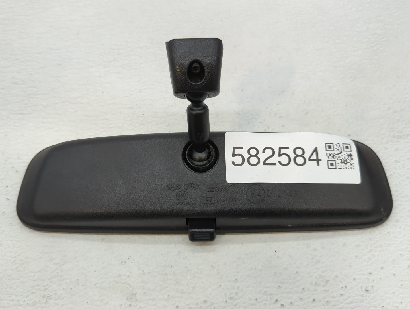 2010-2021 Kia Soul Interior Rear View Mirror Replacement OEM P/N:E4012143 Fits OEM Used Auto Parts - Oemusedautoparts1.com