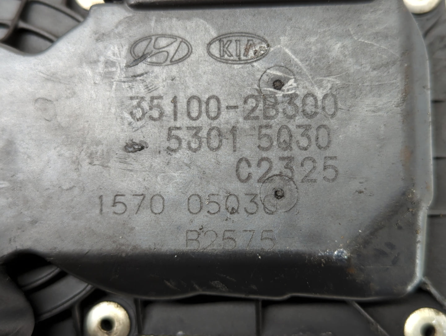 2012-2019 Kia Soul Throttle Body P/N:5301-5Q30 35100-2B300 Fits Fits 2012 2013 2014 2015 2016 2017 2018 2019 OEM Used Auto P