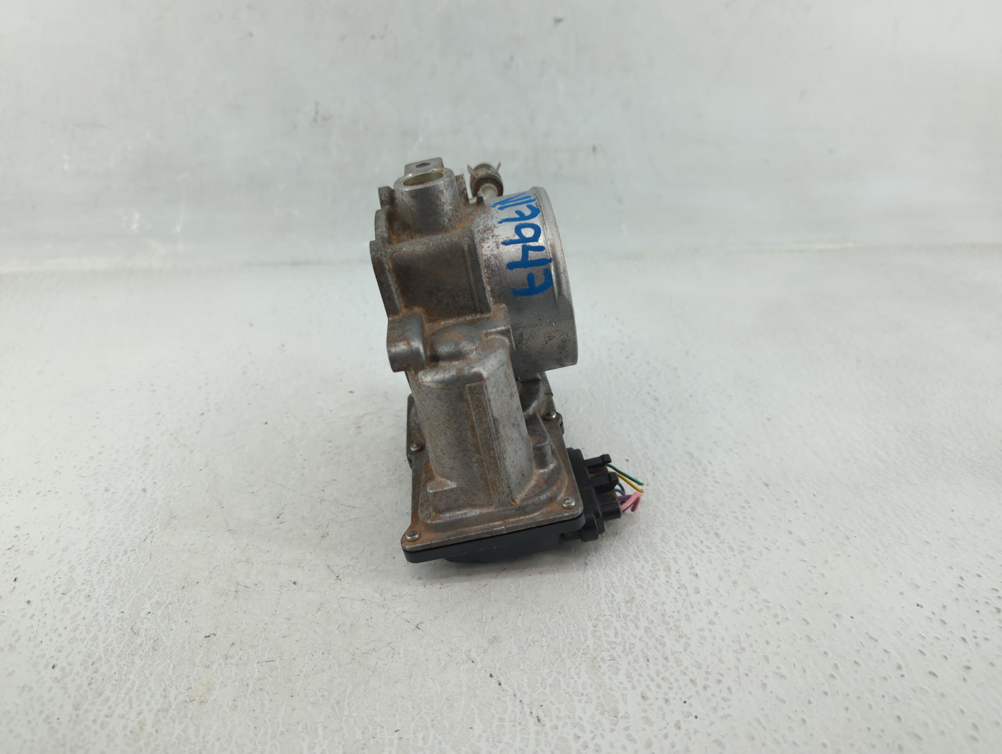 2012-2013 Kia Soul Throttle Body P/N:22030-36010 Fits Fits 2012 2013 2014 2015 2016 2018 2019 2020 2021 OEM Used Auto Parts 