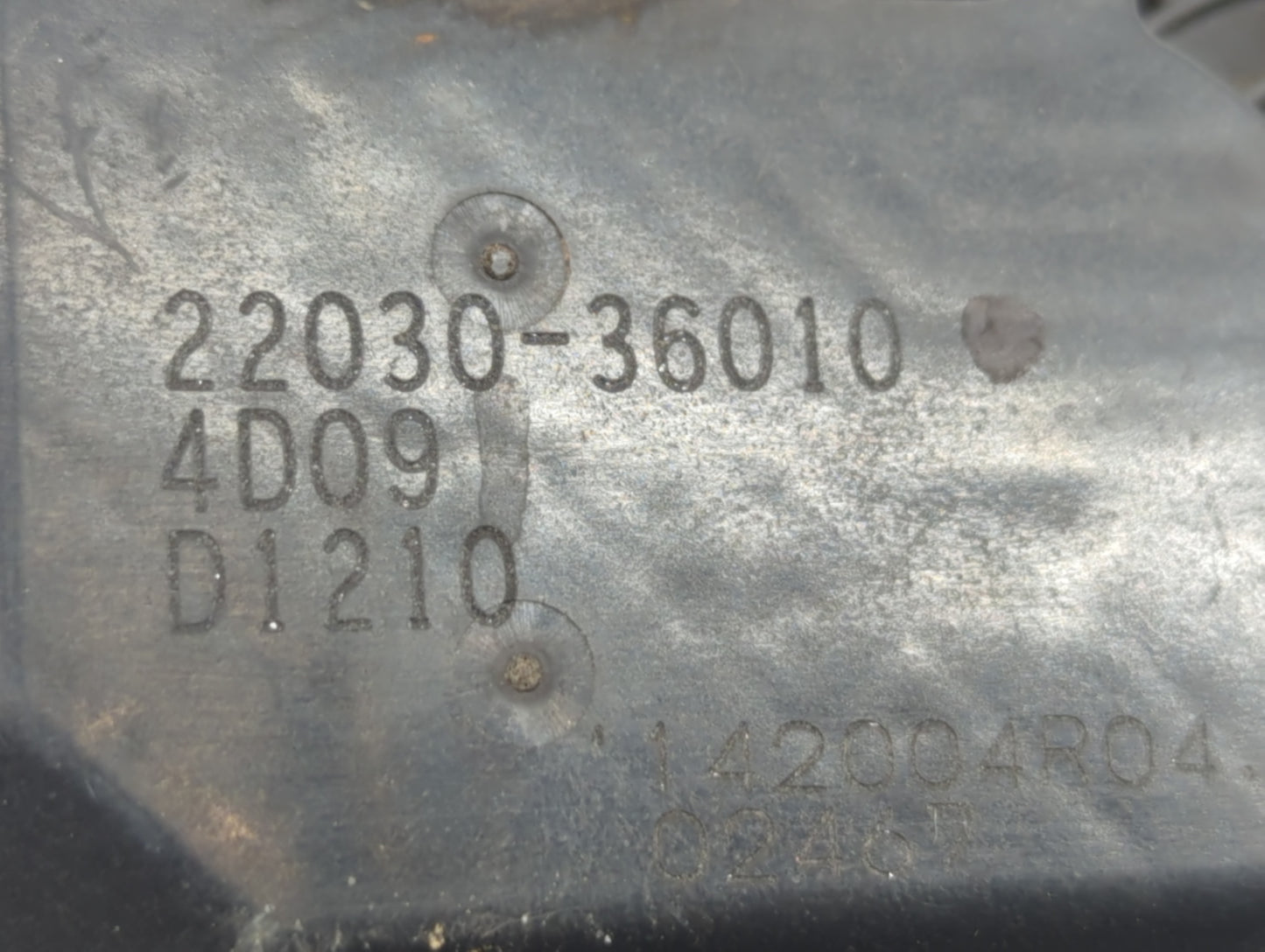2012-2013 Kia Soul Throttle Body P/N:22030-36010 Fits Fits 2012 2013 2014 2015 2016 2018 2019 2020 2021 OEM Used Auto Parts 