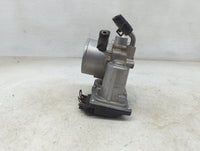 2012-2013 Kia Soul Throttle Body P/N:35100-2E400 Fits Fits 2012 2013 2014 2015 2016 2018 2019 2020 2021 OEM Used Auto Parts 