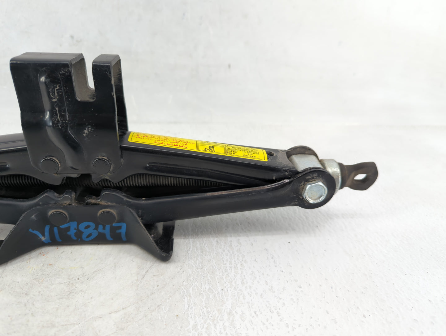2013 Kia Soul Spare Scissor Car Jack - Oemusedautoparts1.com