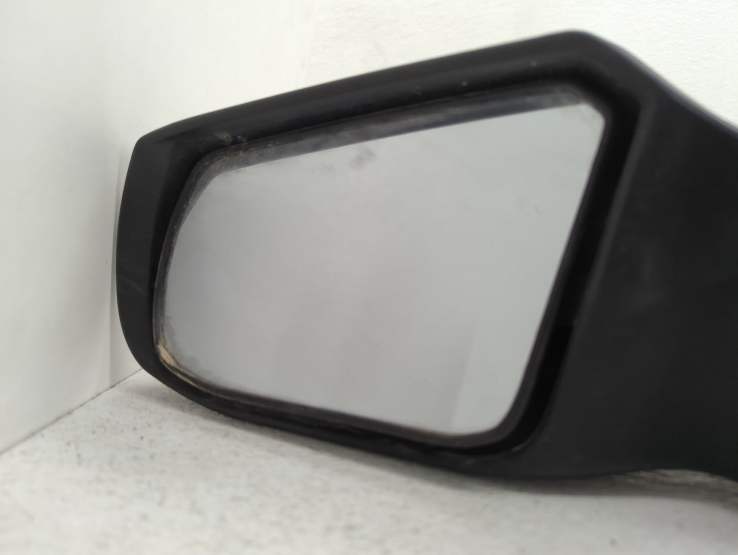 2012-2013 Kia Soul Driver Side View Mirror - Left Door Mirror OEM Used - Oemusedautoparts1.com