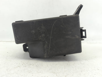 2012-2013 Kia Soul Fusebox Fuse Box Panel Relay Module P/N:91407 2K 142 Fits Fits 2012 2013 OEM Used Auto Parts - Oemusedaut