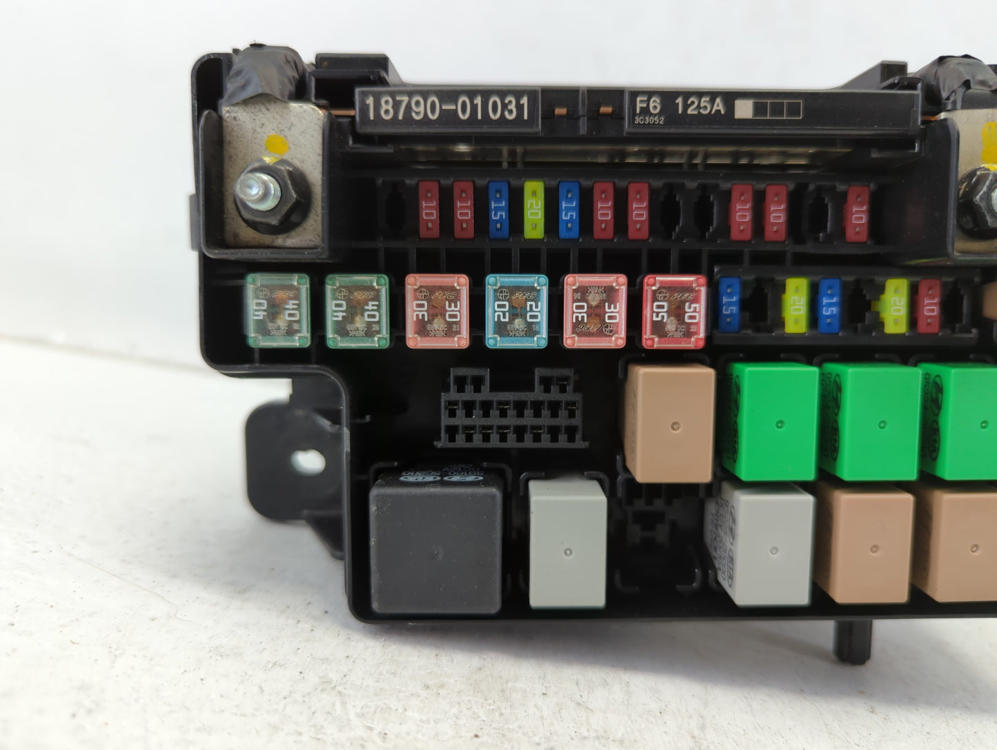 2012-2013 Kia Soul Fusebox Fuse Box Panel Relay Module P/N:91407 2K 142 Fits Fits 2012 2013 OEM Used Auto Parts - Oemusedaut