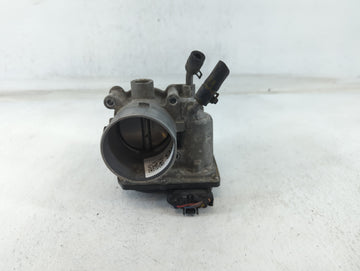 2012-2013 Kia Soul Throttle Body P/N:5531 10P30 35100-2E400 Fits Fits 2012 2013 2014 2015 2016 2018 2019 2020 2021 OEM Used 
