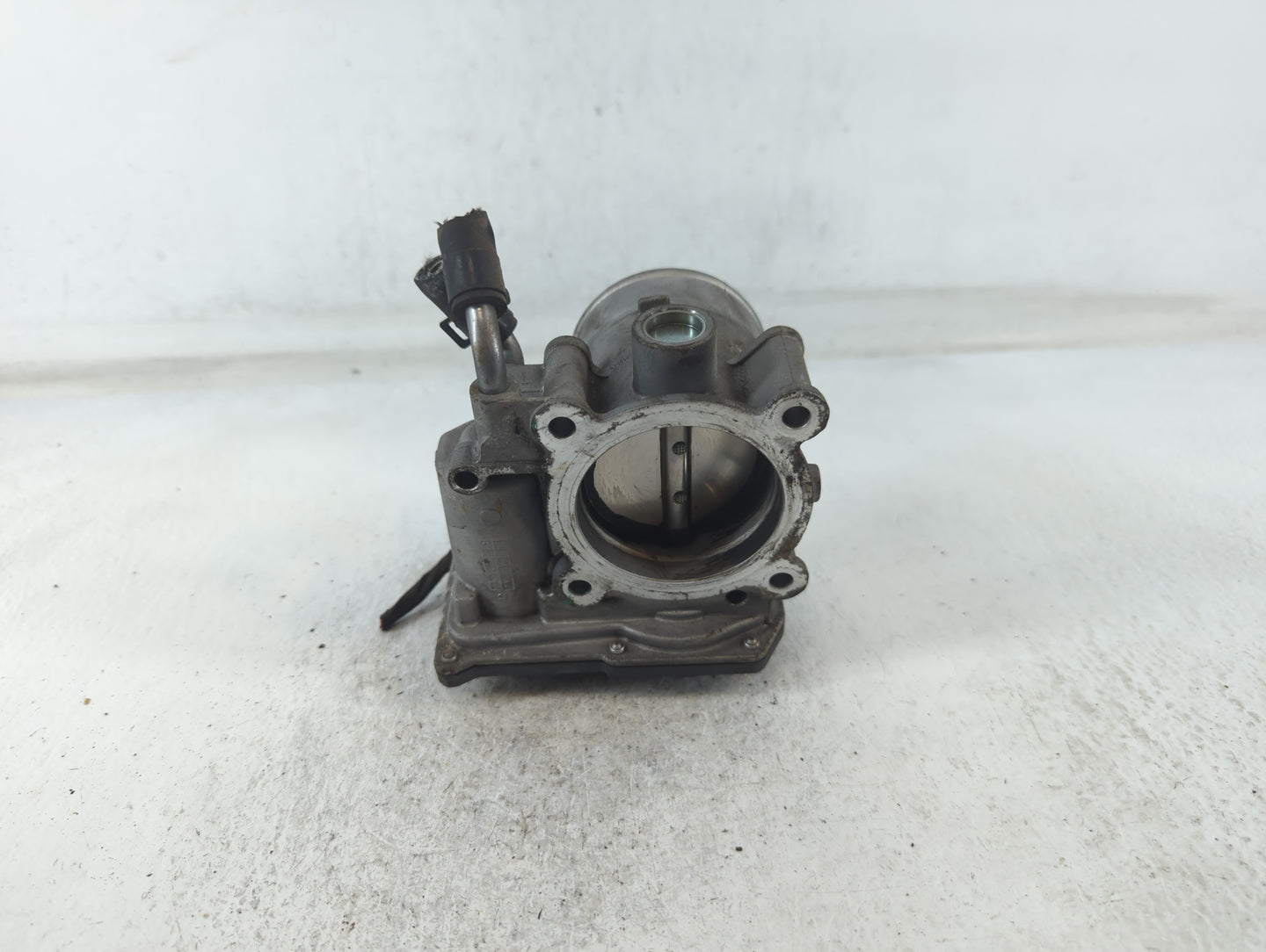 2012-2013 Kia Soul Throttle Body P/N:5531 9P07 35100-2E400 Fits Fits 2012 2013 2014 2015 2016 2018 2019 2020 2021 OEM Used A