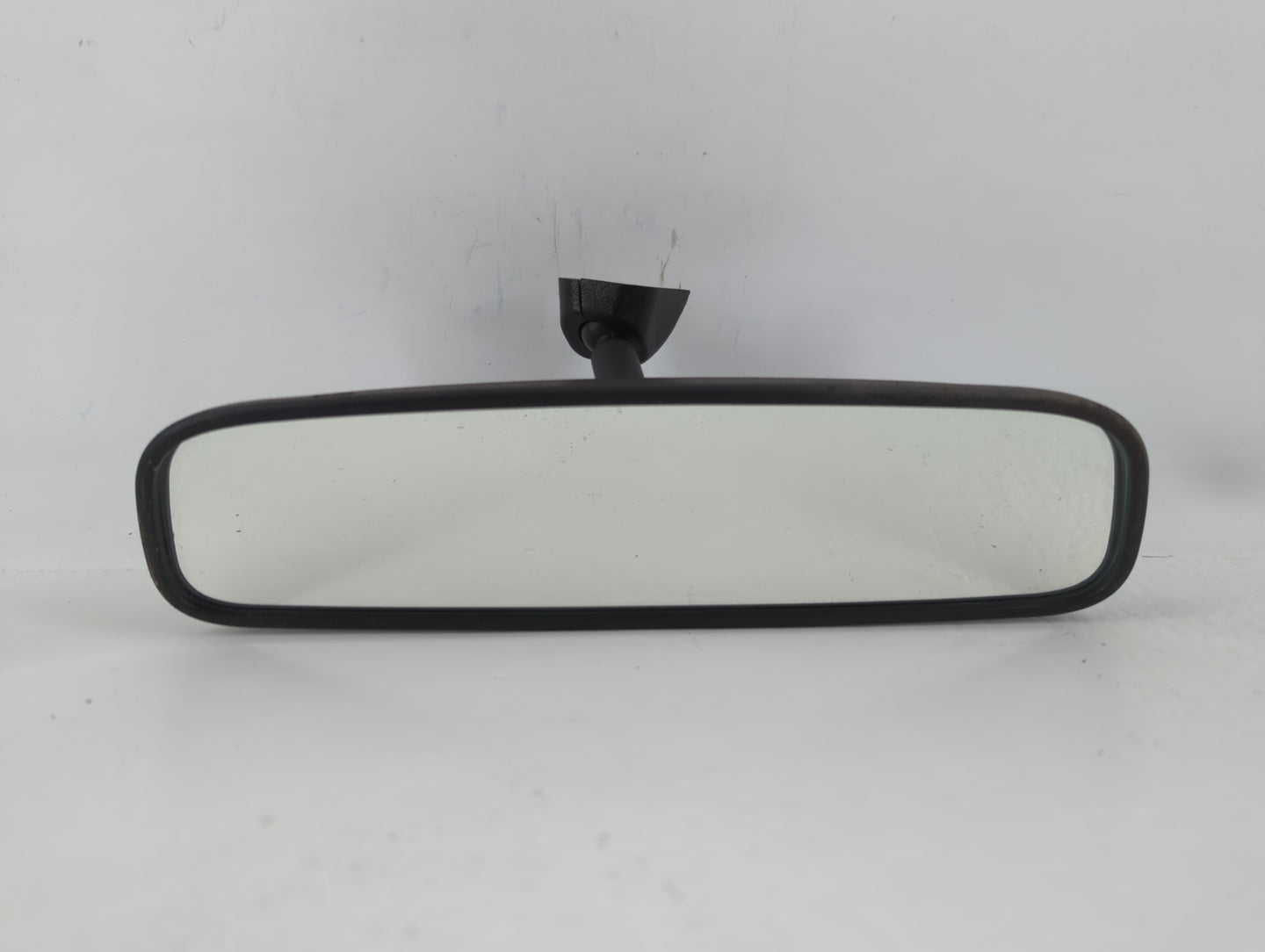 2010-2021 Kia Soul Interior Rear View Mirror Replacement OEM P/N:E4012143 Fits OEM Used Auto Parts - Oemusedautoparts1.com