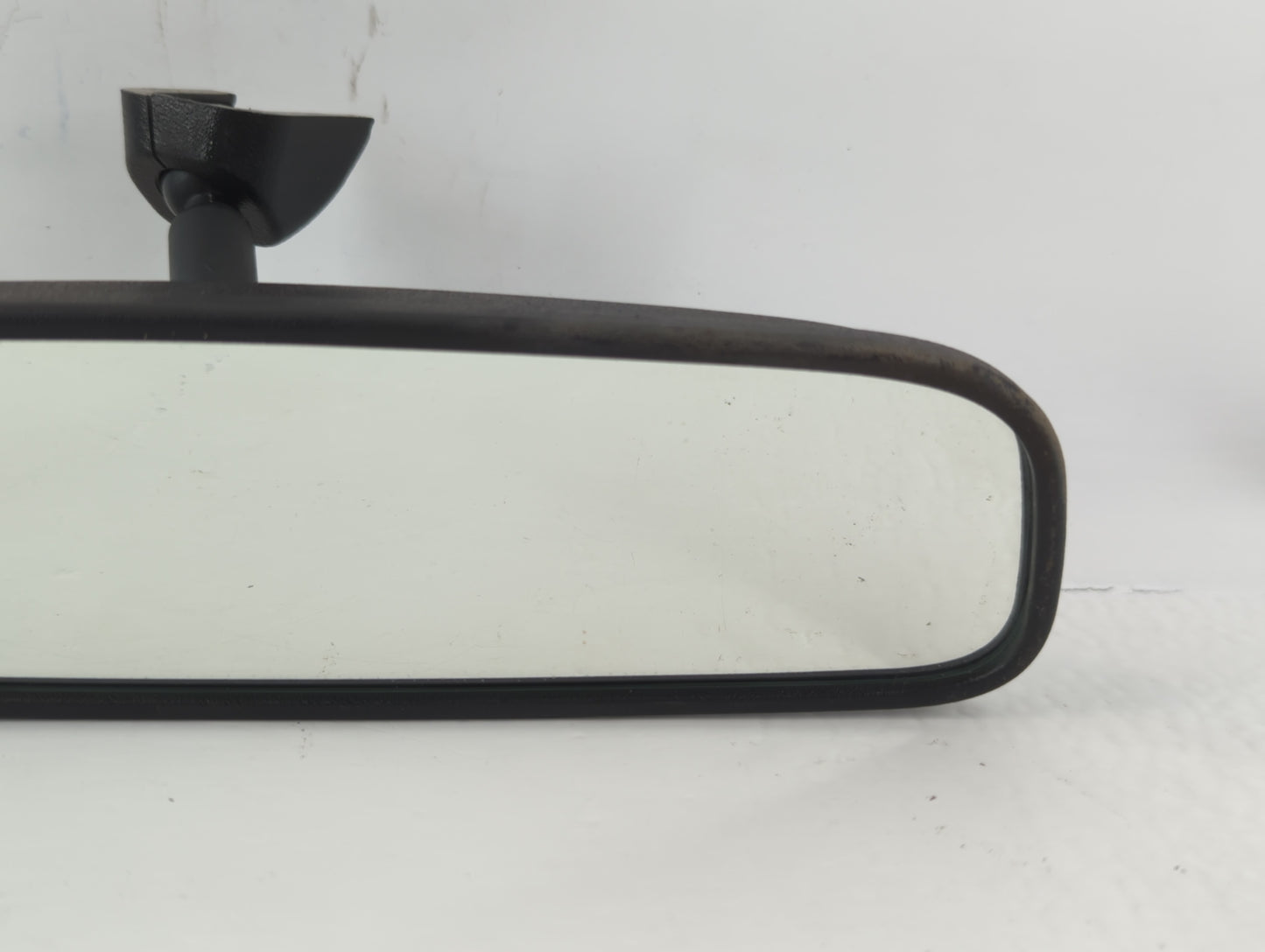 2010-2021 Kia Soul Interior Rear View Mirror Replacement OEM P/N:E4012143 Fits OEM Used Auto Parts - Oemusedautoparts1.com