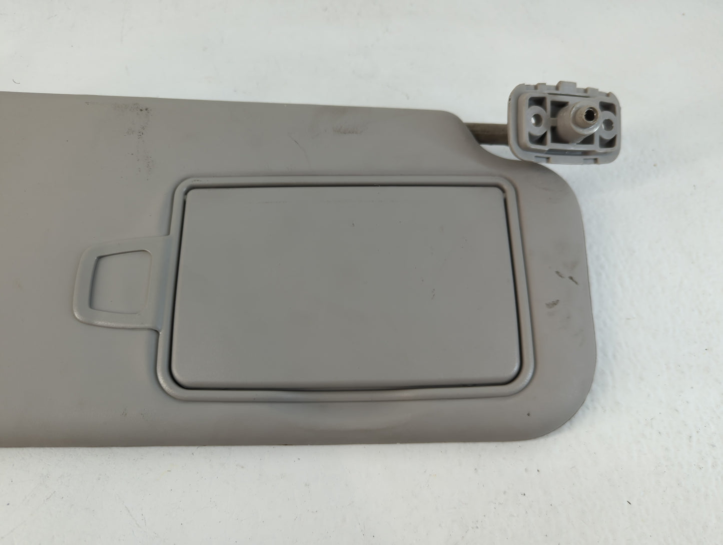 2010-2013 Kia Soul Sun Visor Shade Replacement Passenger Right Mirror Fits Fits 2010 2011 2012 2013 OEM Used Auto Parts - Oe