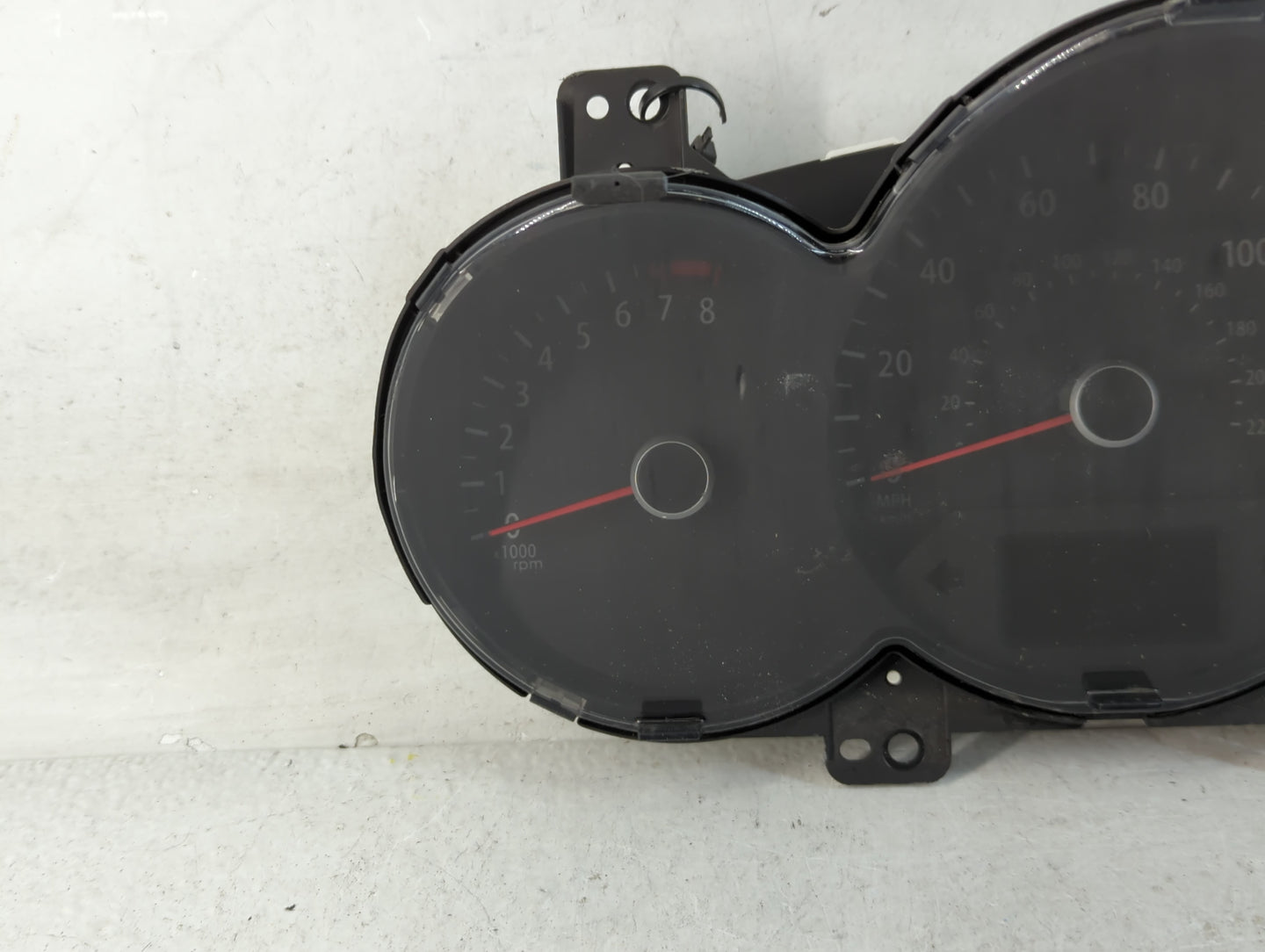 2012-2013 Kia Soul Instrument Cluster Speedometer Gauges P/N:13A30-133 94009-2K320 Fits Fits 2012 2013 OEM Used Auto Parts -