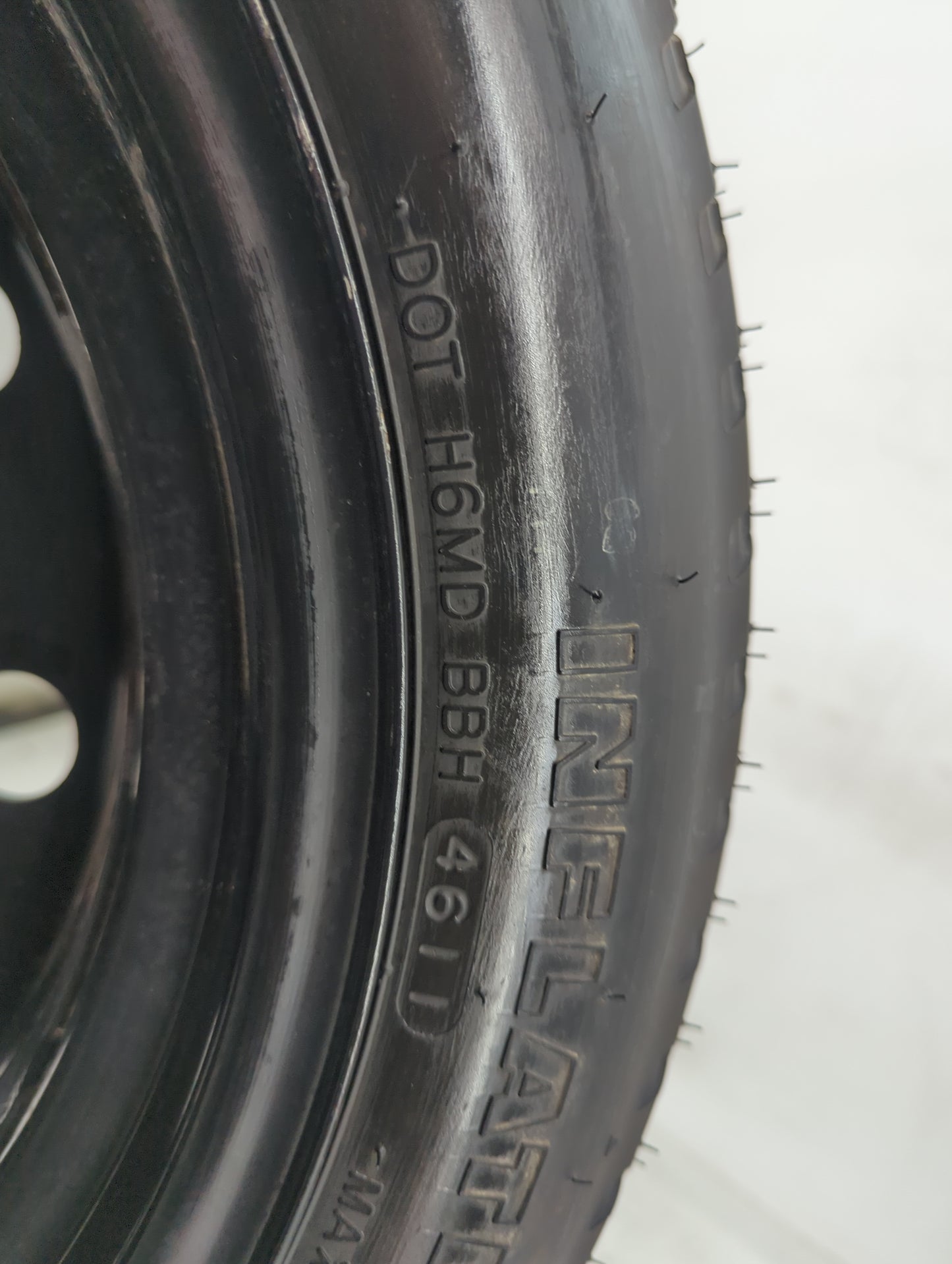 2010-2013 Kia Soul Spare Donut Tire Wheel Rim Oem - Oemusedautoparts1.com