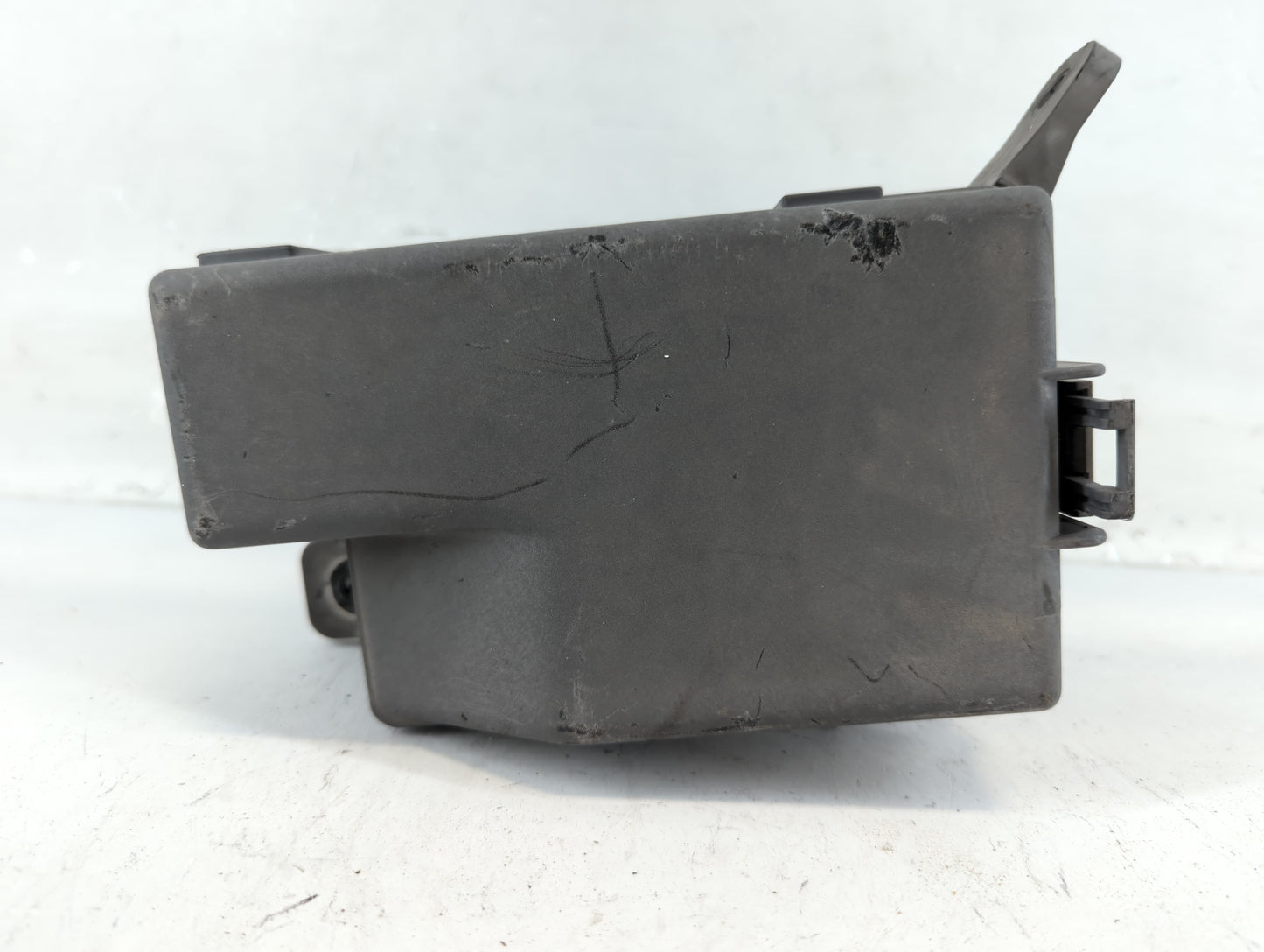 2012-2013 Kia Soul Fusebox Fuse Box Panel Relay Module P/N:9407 2K 142 Fits Fits 2012 2013 OEM Used Auto Parts - Oemusedauto