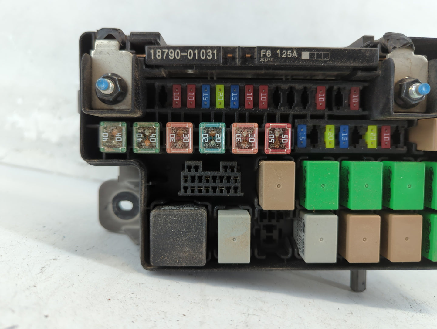 2012-2013 Kia Soul Fusebox Fuse Box Panel Relay Module P/N:9407 2K 142 Fits Fits 2012 2013 OEM Used Auto Parts - Oemusedauto