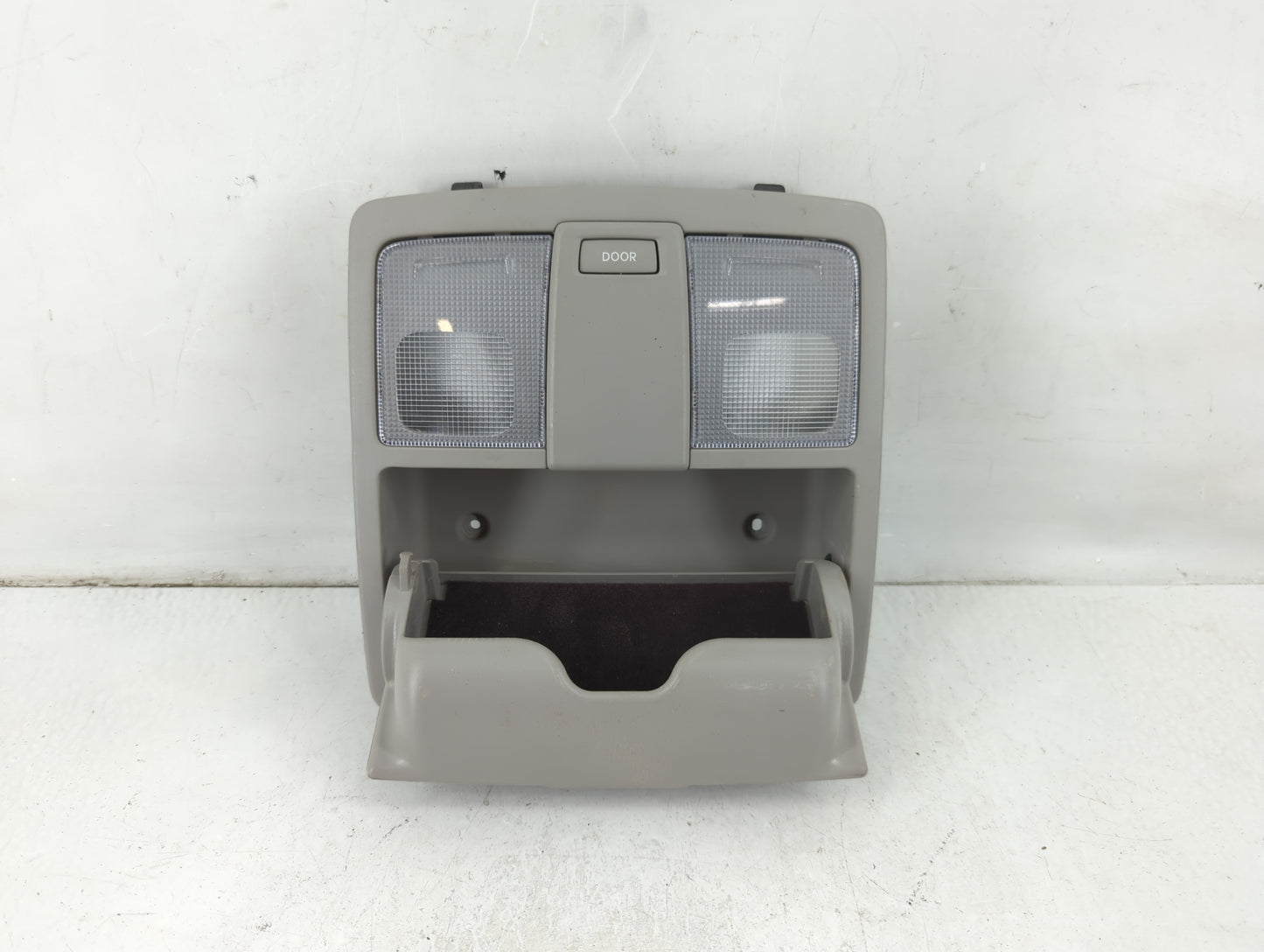 2011-2016 Kia Sportage Overhead Roof Console 1112183 - Oemusedautoparts1.com