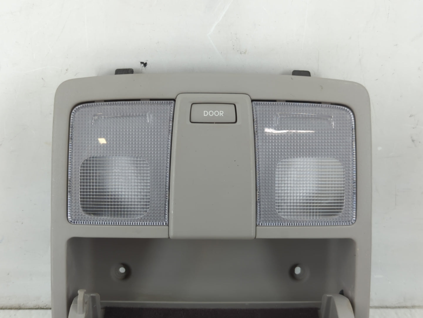 2013 Kia Sportage Overhead Roof Console - Oemusedautoparts1.com