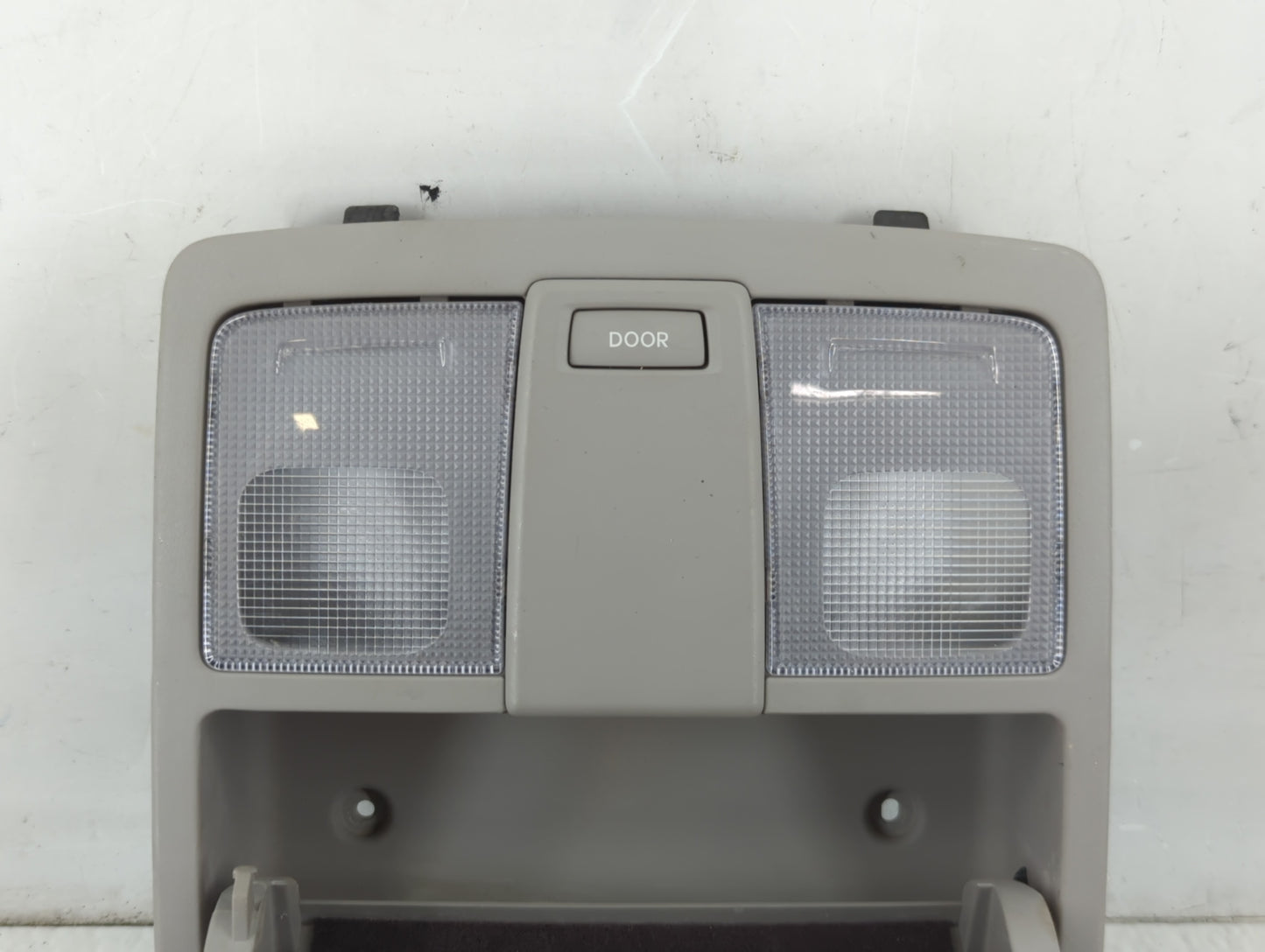 2013 Kia Sportage Overhead Roof Console - Oemusedautoparts1.com