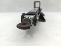 2013 Kia Sportage Spare Scissor Car Jack - Oemusedautoparts1.com