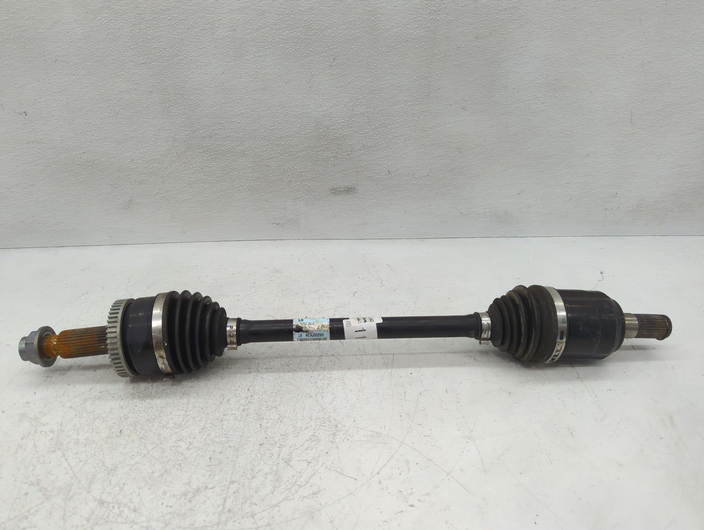 2011-2016 Kia Sportage Axle Shaft Front Driver Cv C/v - Oemusedautoparts1.com