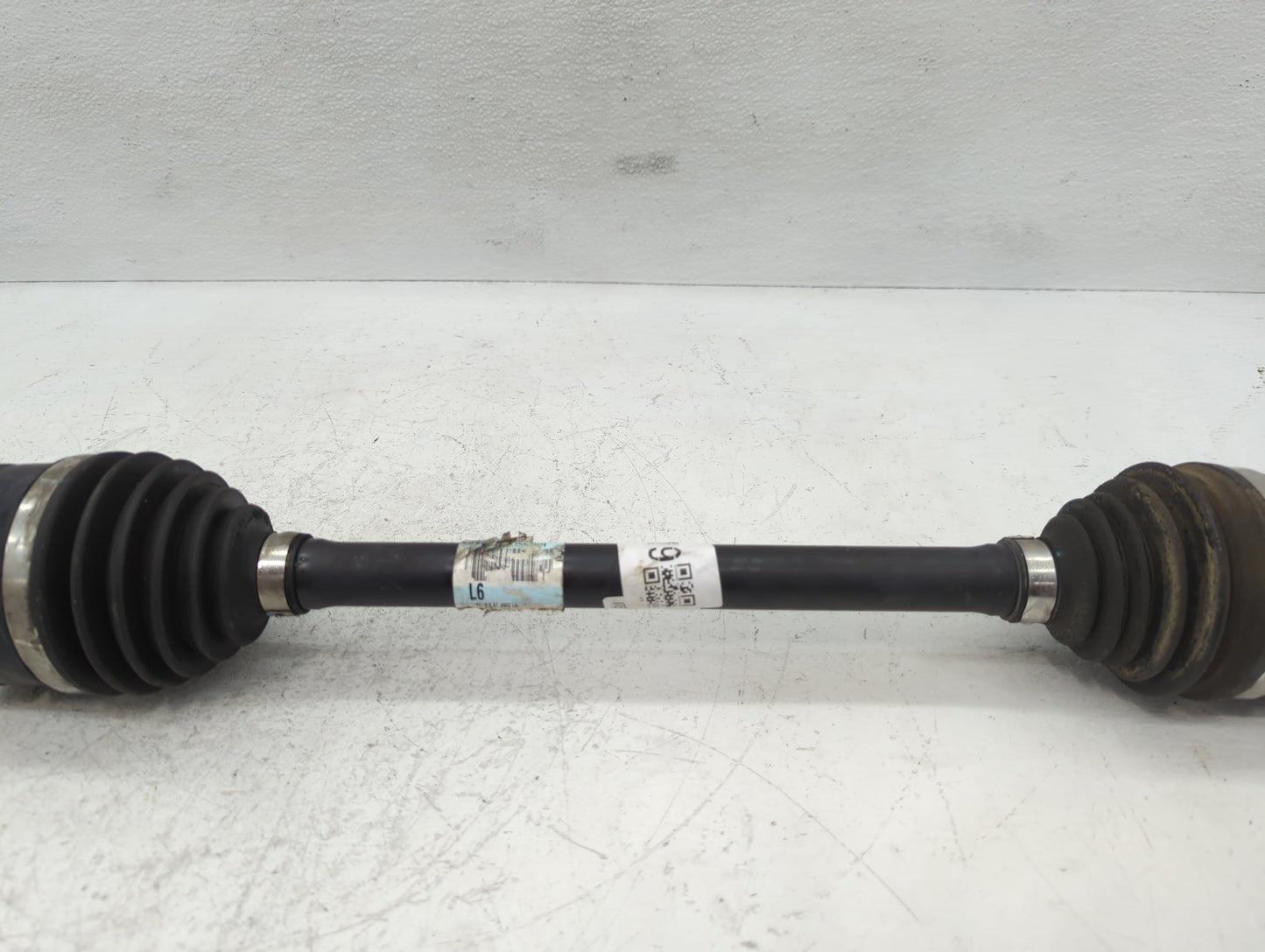 2011-2016 Kia Sportage Axle Shaft Front Driver Cv C/v - Oemusedautoparts1.com