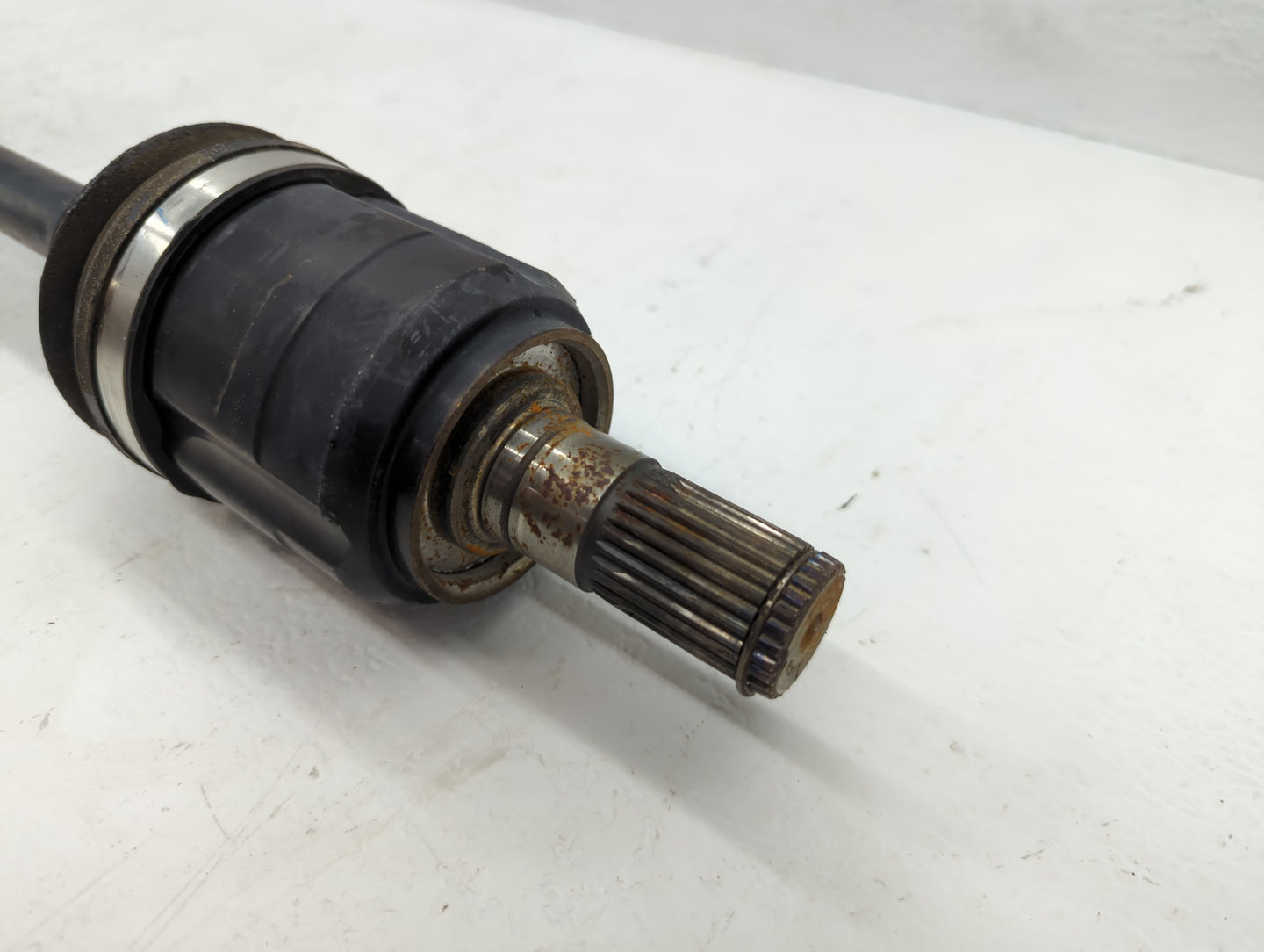 2011-2016 Kia Sportage Axle Shaft Front Driver Cv C/v - Oemusedautoparts1.com