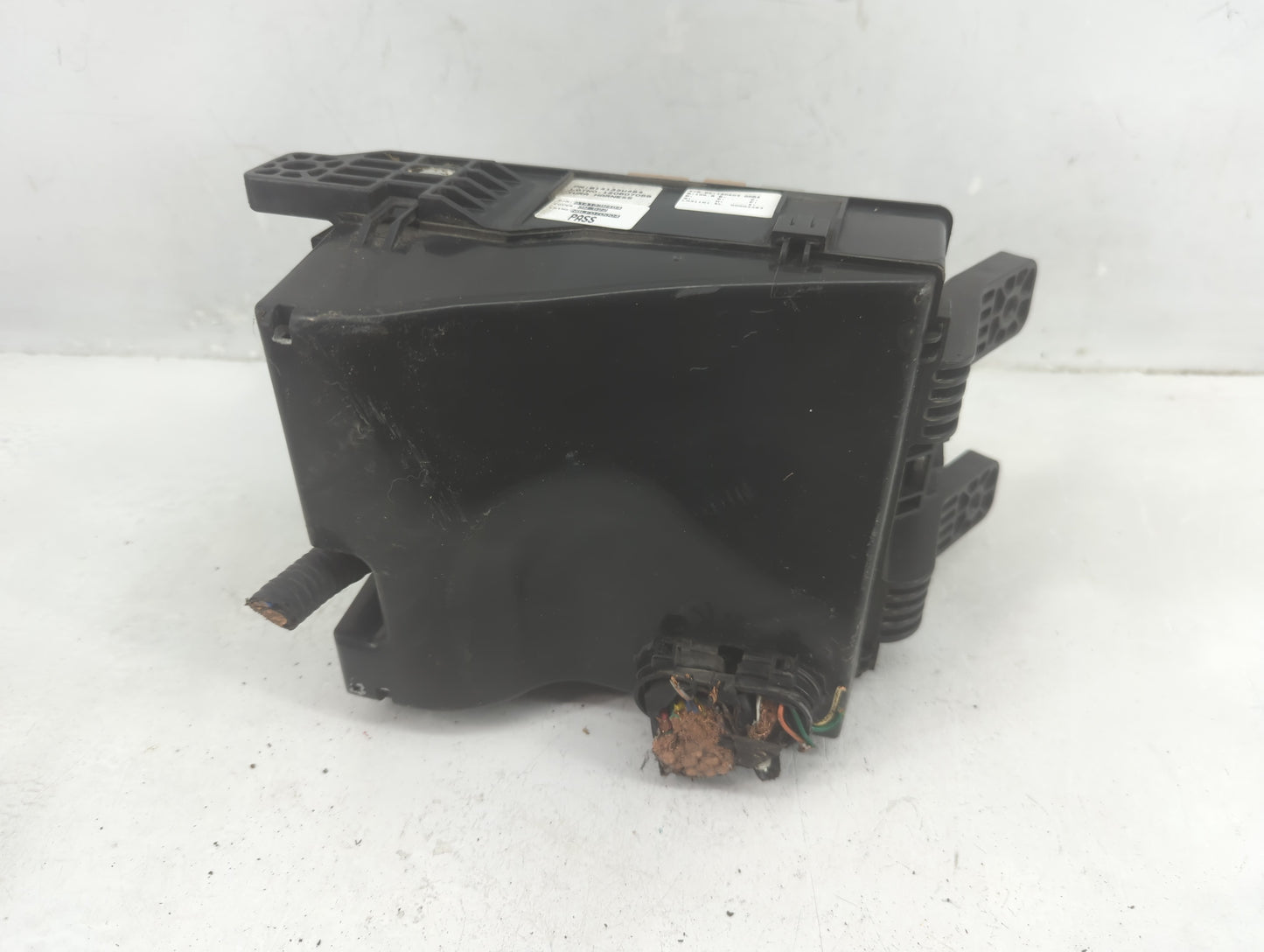 2011-2013 Kia Sportage Fusebox Fuse Box Panel Relay Module Fits Fits 2011 2012 2013 OEM Used Auto Parts - Oemusedautoparts1.