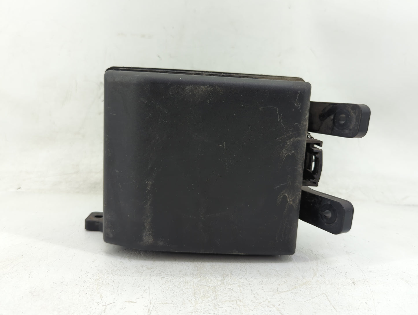 2011-2013 Kia Sportage Fusebox Fuse Box Panel Relay Module P/N:91402-2S074 Fits Fits 2011 2012 2013 OEM Used Auto Parts - Oe