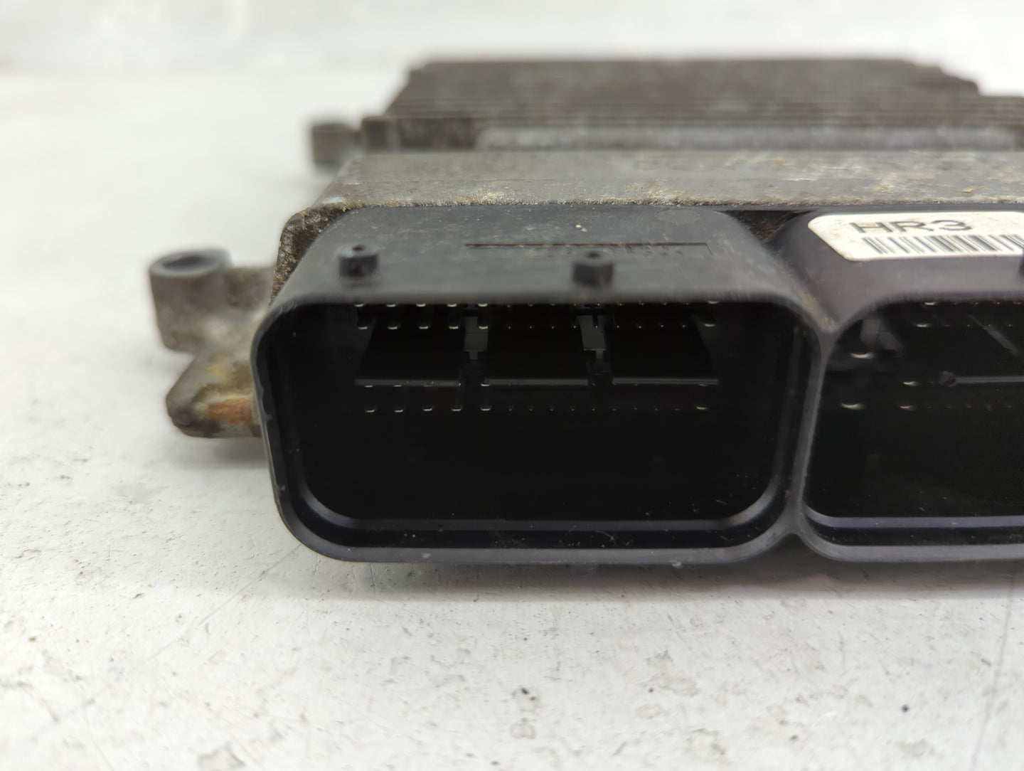 2011-2013 Kia Sportage PCM Engine Control Computer ECU ECM PCU OEM P/N:SLDDS4DR1A 5WY4U80C, 39137-2G722 Fits Fits 2011 2012 