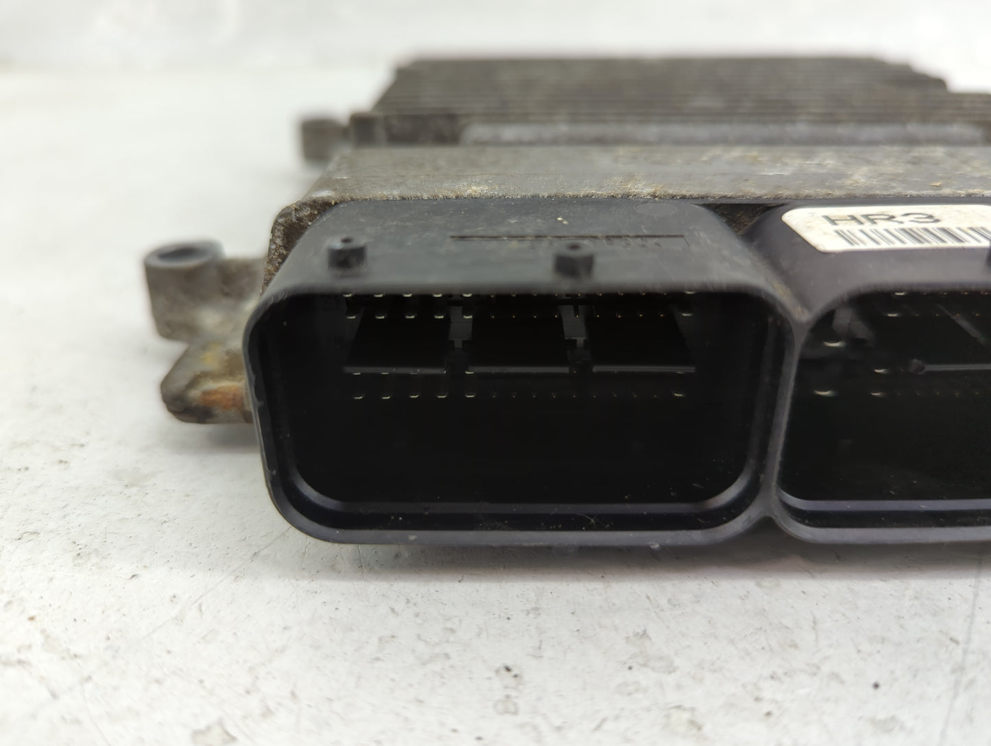 2011-2013 Kia Sportage PCM Engine Control Computer ECU ECM PCU OEM P/N:SLDDS4DR1A 5WY4U80C, 39137-2G722 Fits Fits 2011 2012 