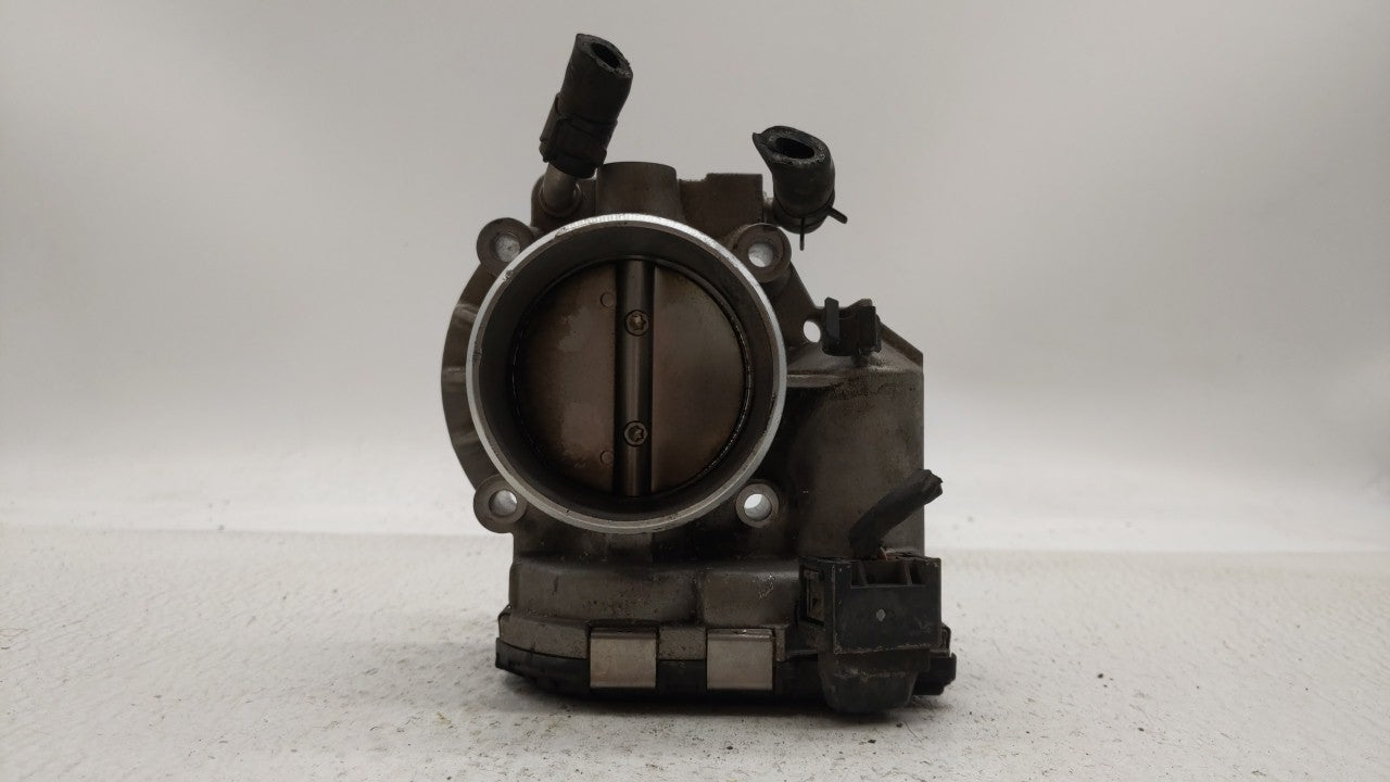 2011-2013 Kia Sportage Throttle Body P/N:35100-25400 35100-25200 Fits Fits 2006 2007 2008 2009 2010 2011 2012 2013 OEM Used 
