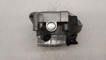 2011-2013 Kia Sportage Throttle Body P/N:35100-25400 35100-25200 Fits Fits 2006 2007 2008 2009 2010 2011 2012 2013 OEM Used Auto Parts