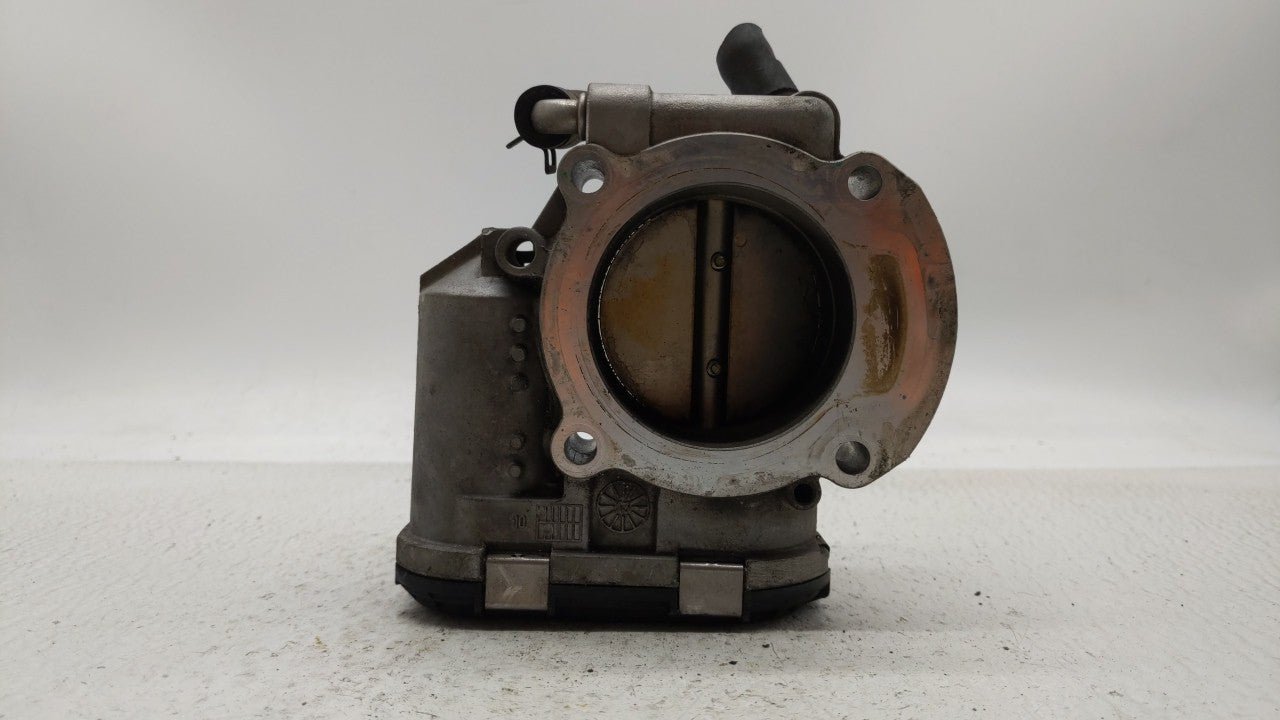 2011-2013 Kia Sportage Throttle Body P/N:35100-25400 35100-25200 Fits Fits 2006 2007 2008 2009 2010 2011 2012 2013 OEM Used 