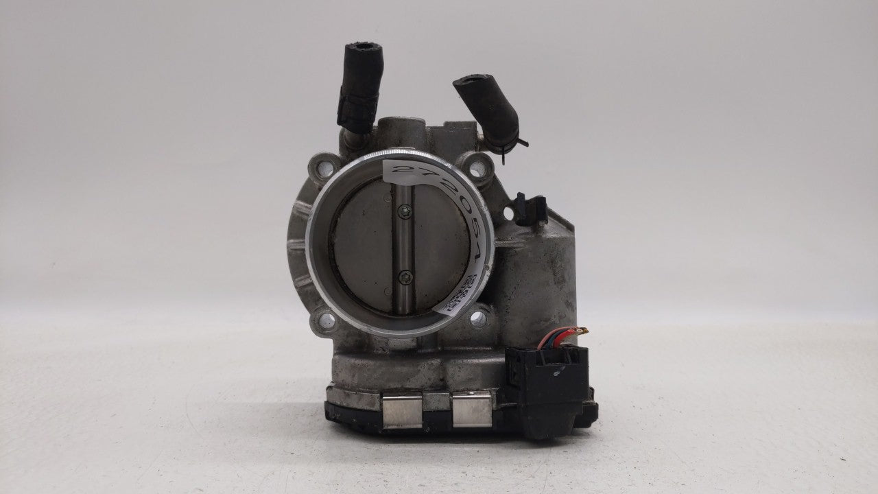 2011-2013 Kia Sportage Throttle Body P/N:35100-25400 35100-25200 Fits Fits 2006 2007 2008 2009 2010 2011 2012 2013 OEM Used 