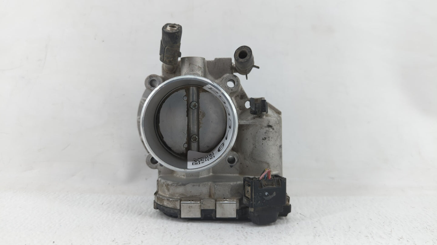 2011-2013 Kia Sportage Throttle Body P/N:35100-25400 35100-25200 Fits Fits 2006 2007 2008 2009 2010 2011 2012 2013 OEM Used 