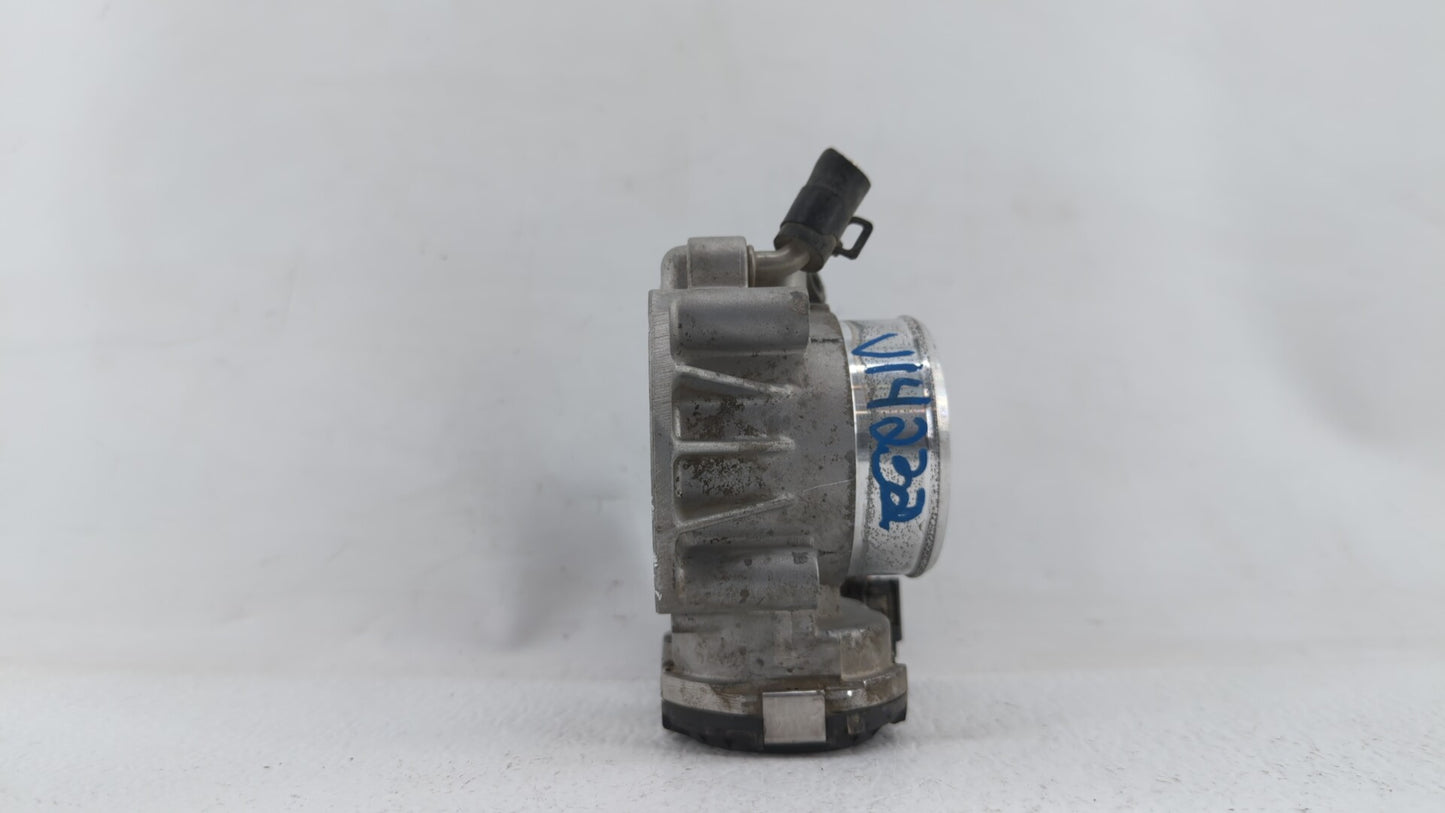 2011-2013 Kia Sportage Throttle Body P/N:35100-25400 35100-25200 Fits Fits 2006 2007 2008 2009 2010 2011 2012 2013 OEM Used 