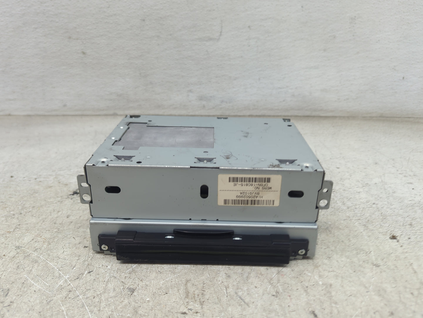 2013 Land Rover Evoque Radio AM FM Cd Player Receiver Replacement P/N:CF6N-18C815-JE BV4J-19C102-AA Fits Fits 2012 2014 2015