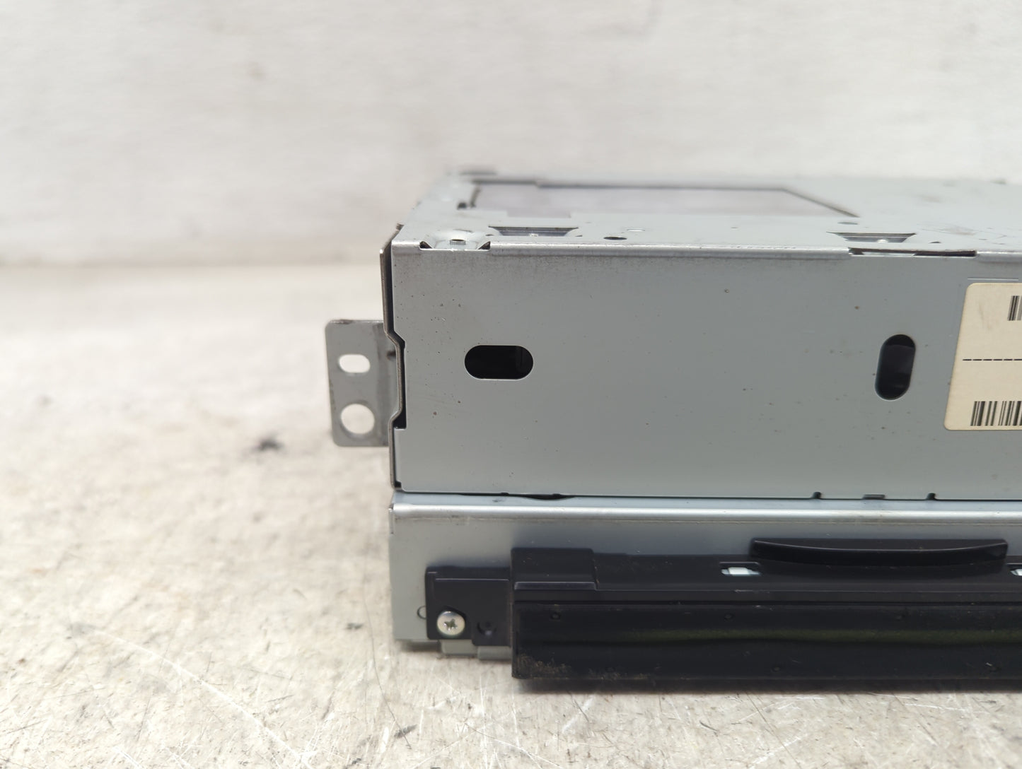 2013 Land Rover Evoque Radio AM FM Cd Player Receiver Replacement P/N:CF6N-18C815-JE BV4J-19C102-AA Fits Fits 2012 2014 2015