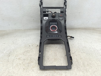compare product 2013 Land Rover Evoque Climate Control Module Temperature AC/Heater Replacement P/N:BJ32-14K147-AD 10021994 Fits OEM Used Auto Parts