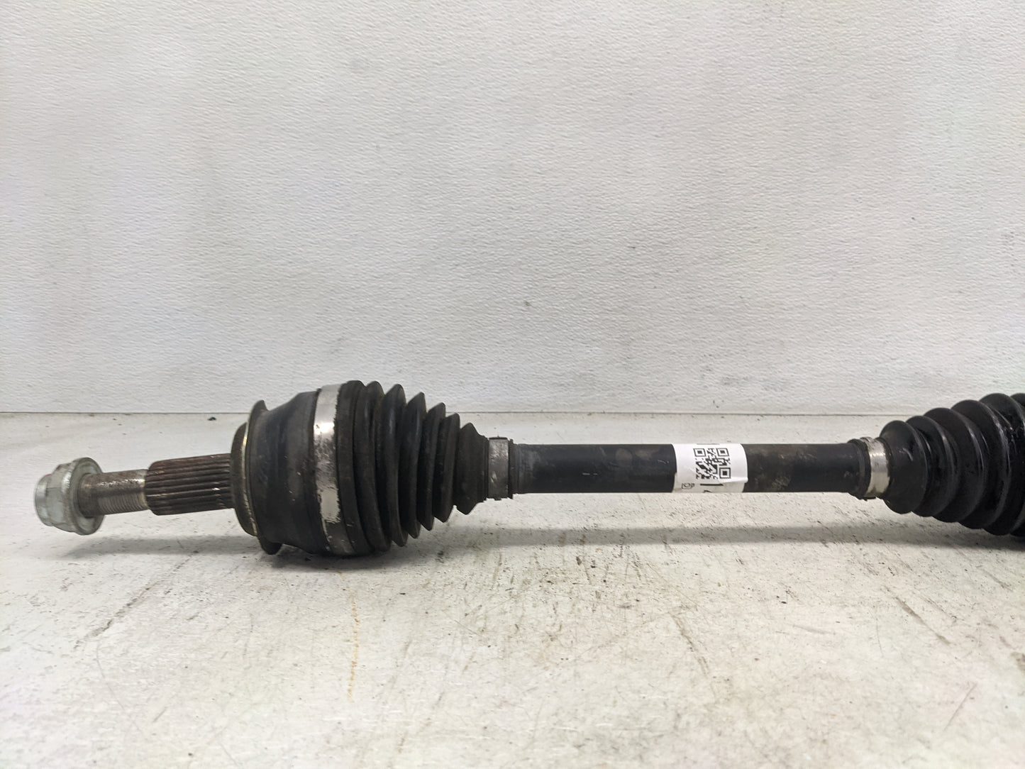 Land Rover Land Rover Axle Shaft Front Driver Cv C/v - Oemusedautoparts1.com