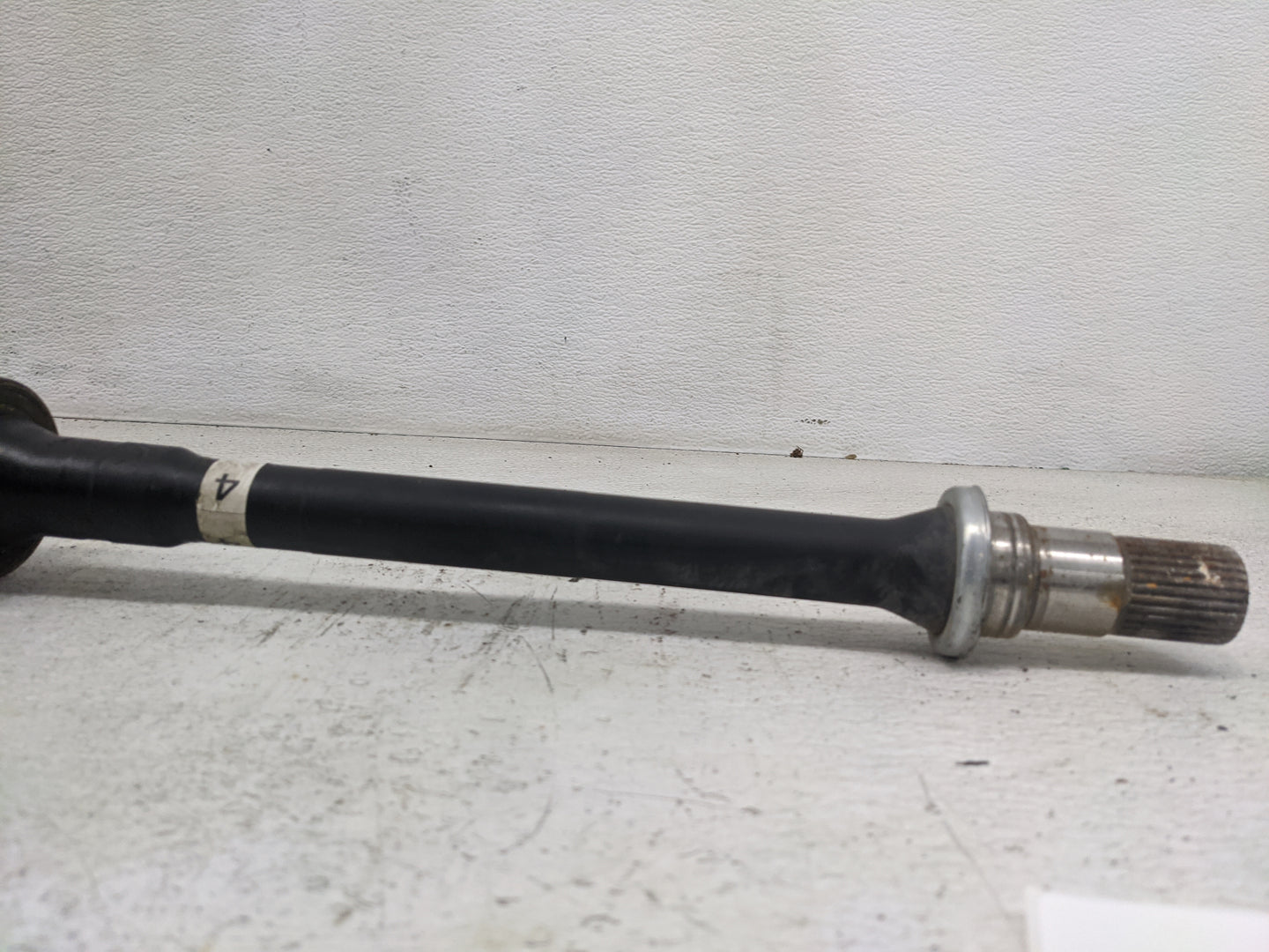 Land Rover Land Rover Axle Shaft Front Driver Cv C/v - Oemusedautoparts1.com