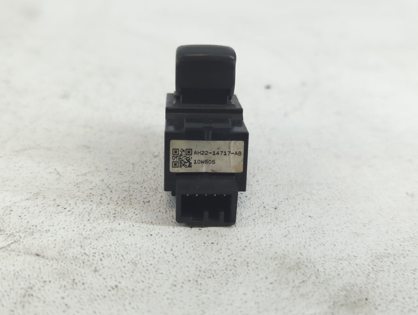 2013 Land Rover Land Rover Passenger Right Power Window Switch - Oemusedautoparts1.com