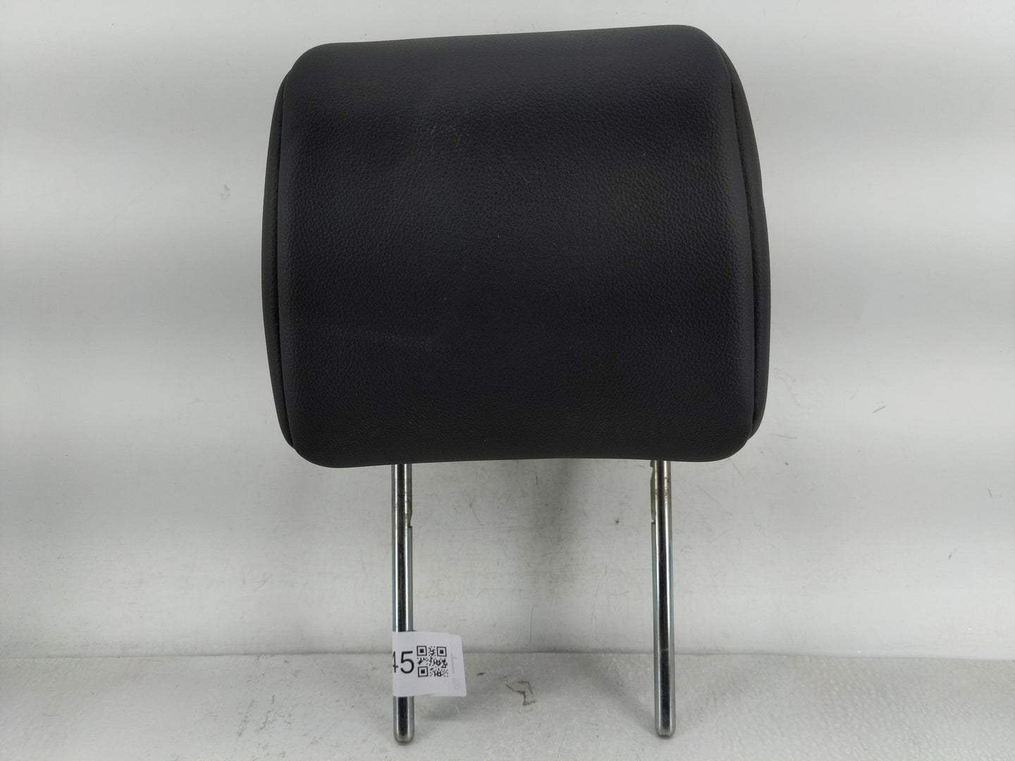 2013 Land Rover Lr2 Headrest Head Rest Rear Seat Fits OEM Used Auto Parts - Oemusedautoparts1.com