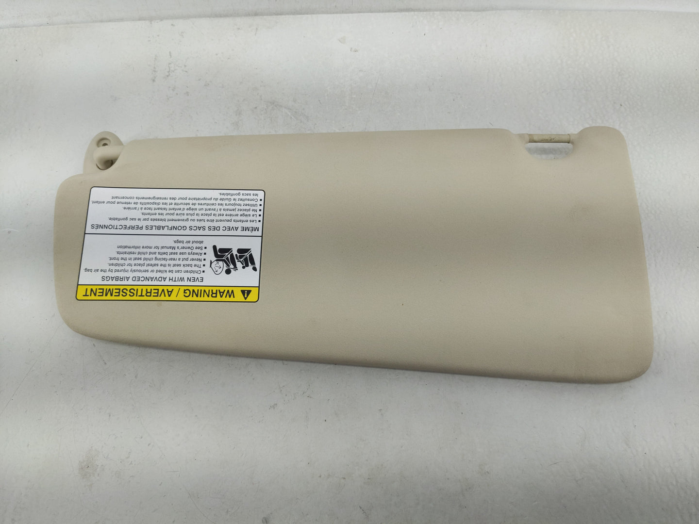 2013-2015 Land Rover Lr2 Sun Visor Shade Replacement Passenger Right Mirror Fits Fits 2013 2014 2015 OEM Used Auto Parts - O