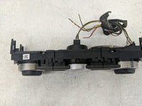 2013-2015 Land Rover Lr2 Radio AM FM Cd Player Receiver Replacement P/N:DH52-18C858-BA Fits Fits 2013 2014 2015 OEM Used Aut