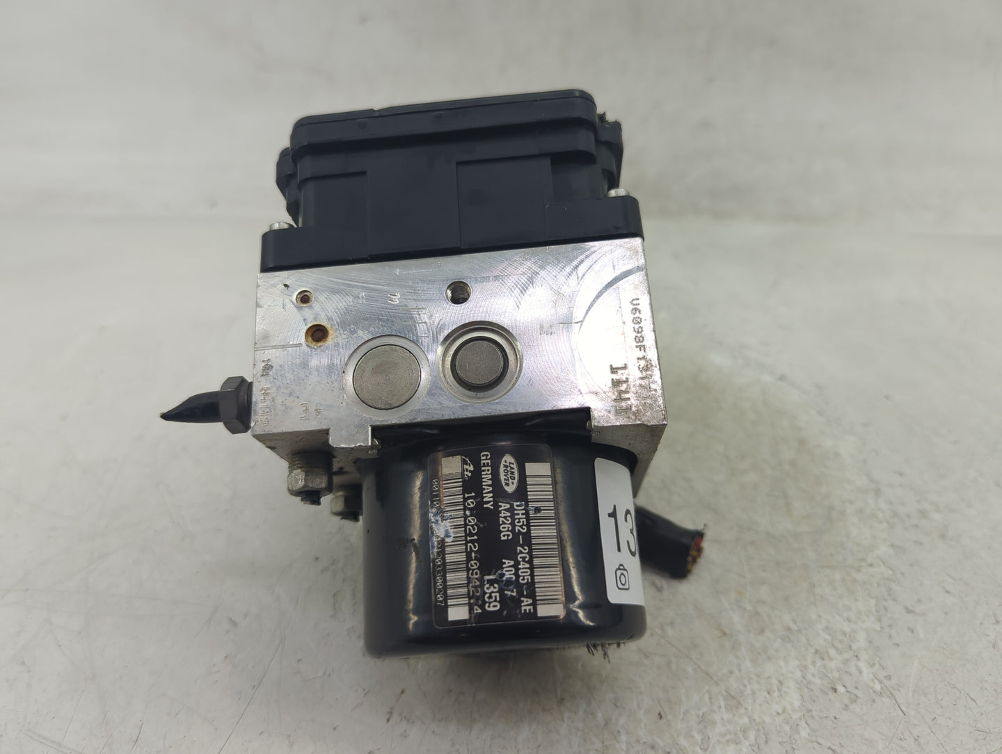 2013-2015 Land Rover Lr2 ABS Pump Control Module Replacement P/N:DH52-2C405-AE Fits Fits 2013 2014 2015 OEM Used Auto Parts 