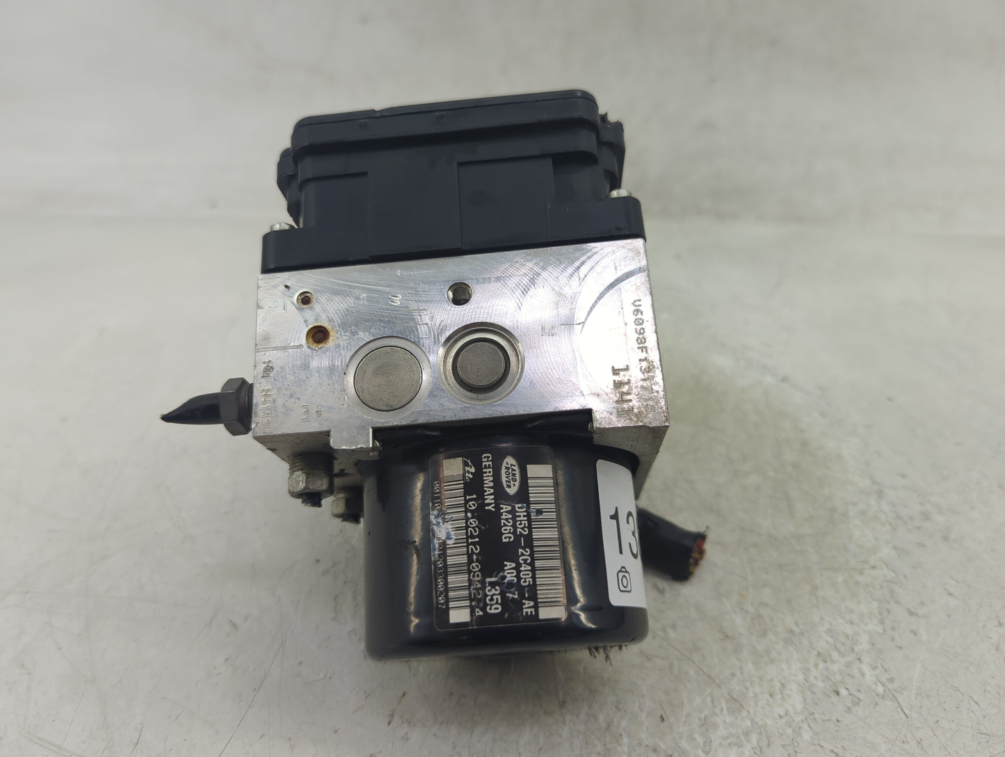 2013-2015 Land Rover Lr2 ABS Pump Control Module Replacement P/N:DH52-2C405-AE Fits Fits 2013 2014 2015 OEM Used Auto Parts 