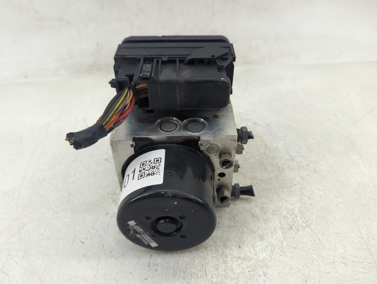 2013-2015 Land Rover Lr2 ABS Pump Control Module Replacement P/N:DH52-2C405-AE Fits Fits 2013 2014 2015 OEM Used Auto Parts 