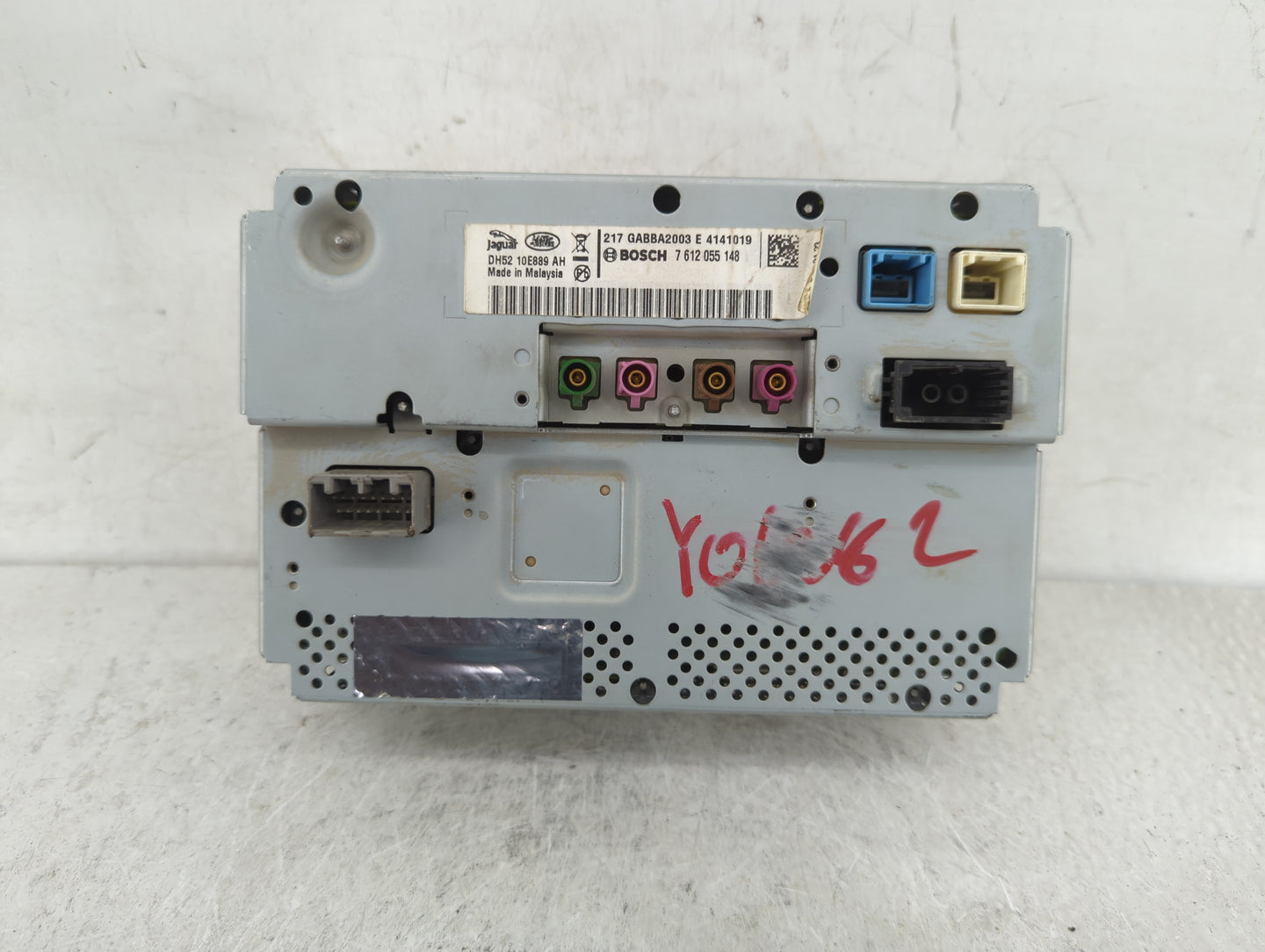 2013-2013 Land Rover Lr2 Information Display Screen - Oemusedautoparts1.com