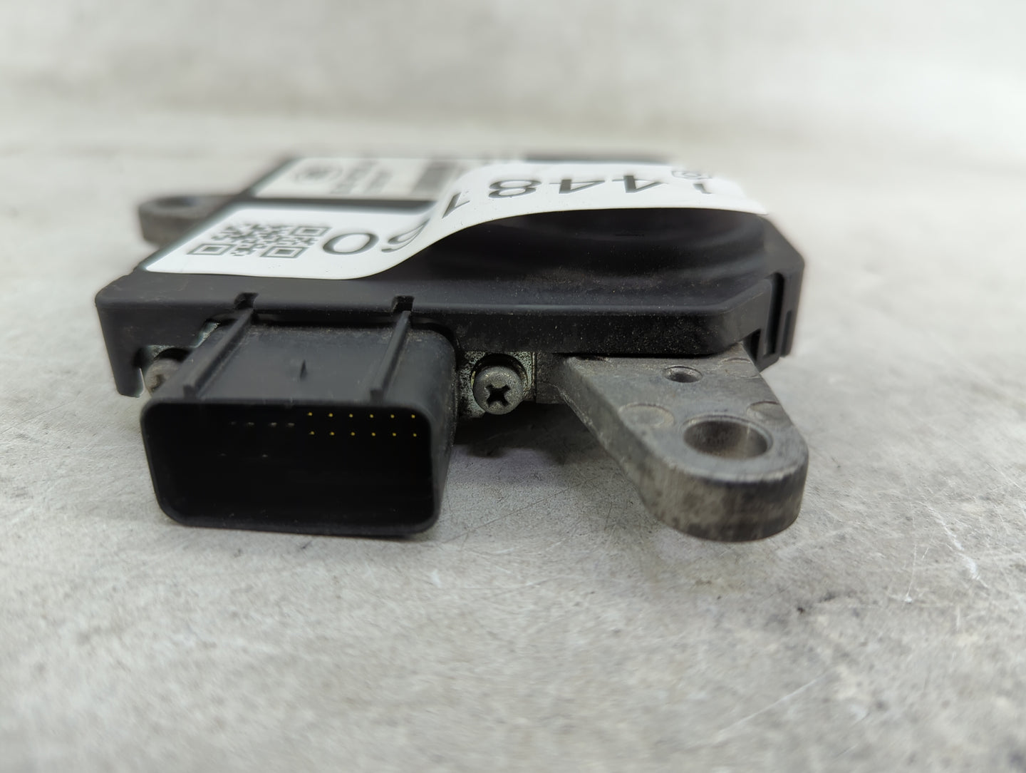2013-2015 Land Rover Lr2 Transmission Control Module Tcu Tcm - Oemusedautoparts1.com